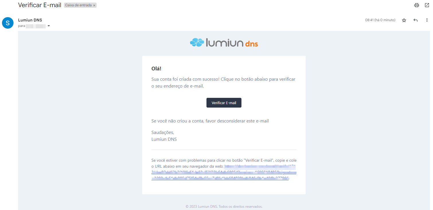 E-mail de confirmação da conta no Lumiun DNS