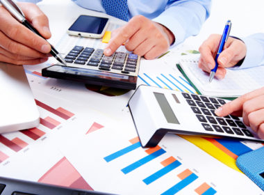 accounting-office-internet-productivity-employees-organization-control