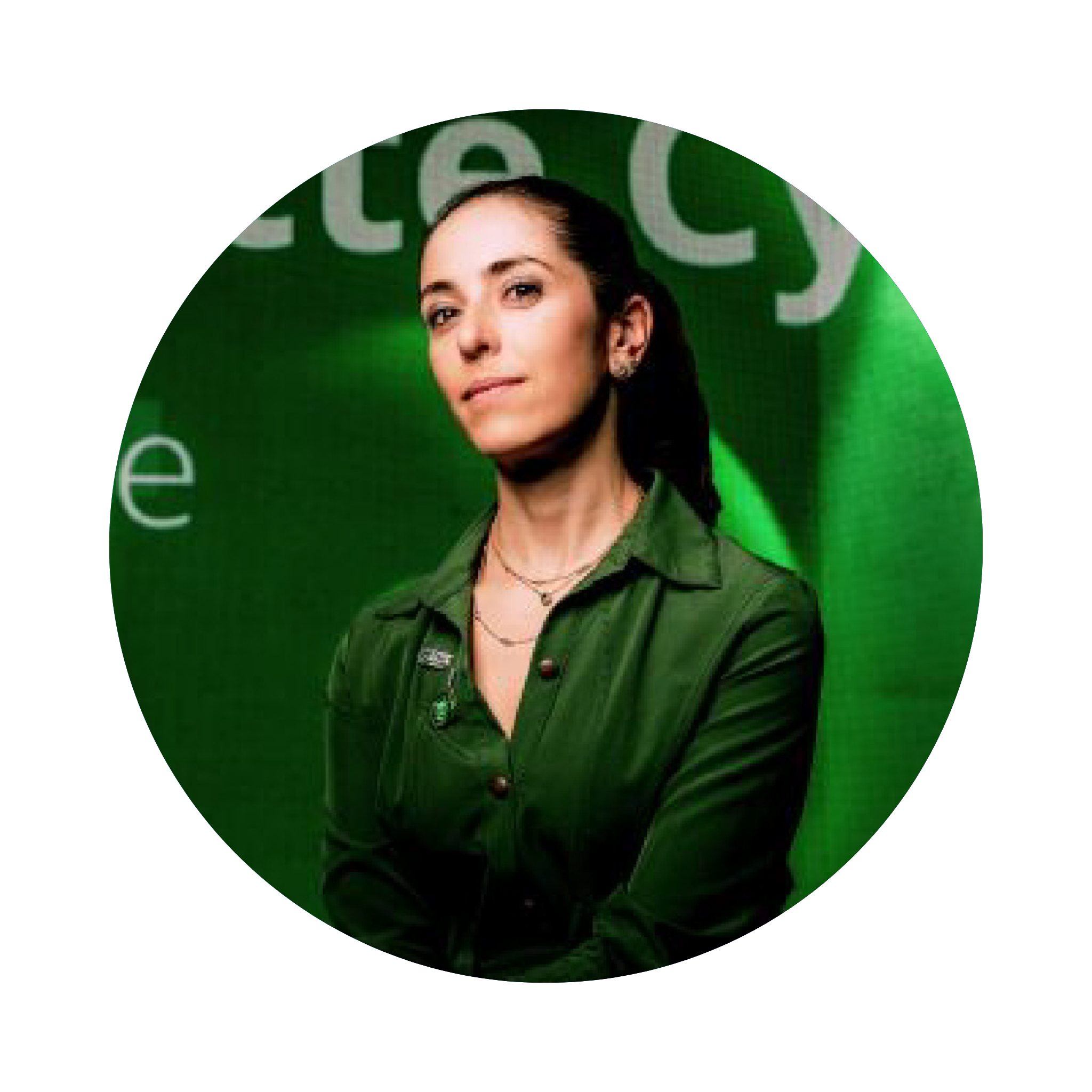 Carol Bozza is recognized as one of the Top Women in Cybersecurity - Latin America and holds the position of Regional Director of Sales at Aqua Security.